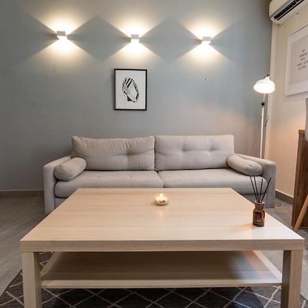 Cozy Design Apartament In Magheru Bukares Bagian luar foto