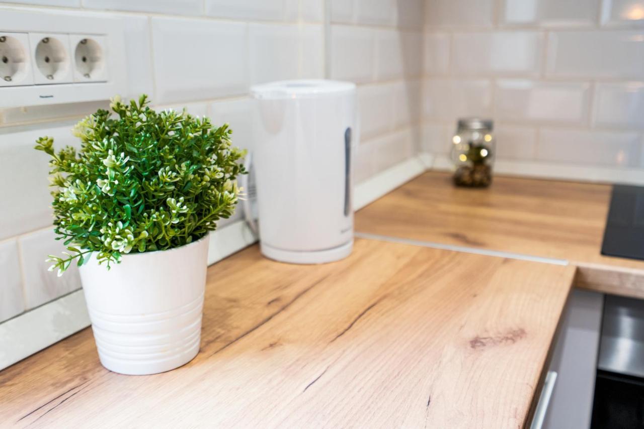 Cozy Design Apartament In Magheru Bukares Bagian luar foto